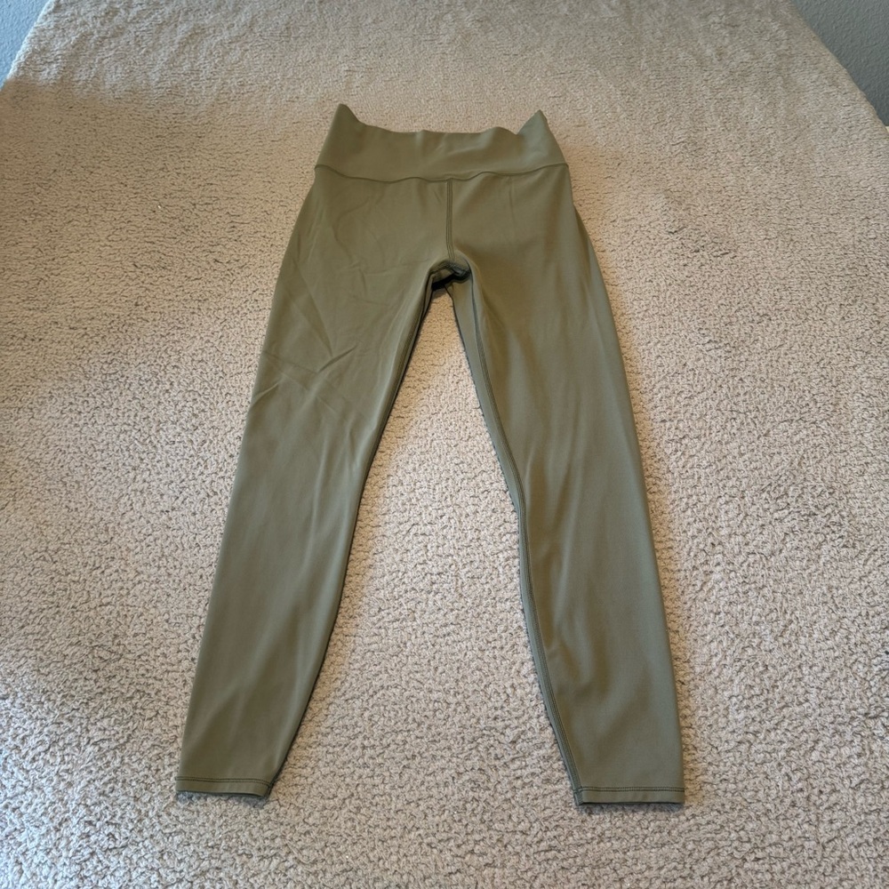 Vuori Olive Green Leggings